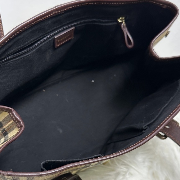 💯 Authentic BURBERRY  Haymarket Check Buckle Satchel Bag🍀 - Picture 3 of 17